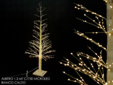 Albero di Natale H 150 Cm con 750 Microled Bianco Caldo